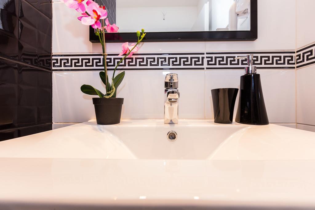 Apartments Elizabeth Biograd Na Moru Luaran gambar
