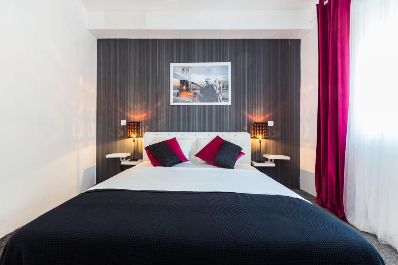Apartments Elizabeth Biograd Na Moru Luaran gambar